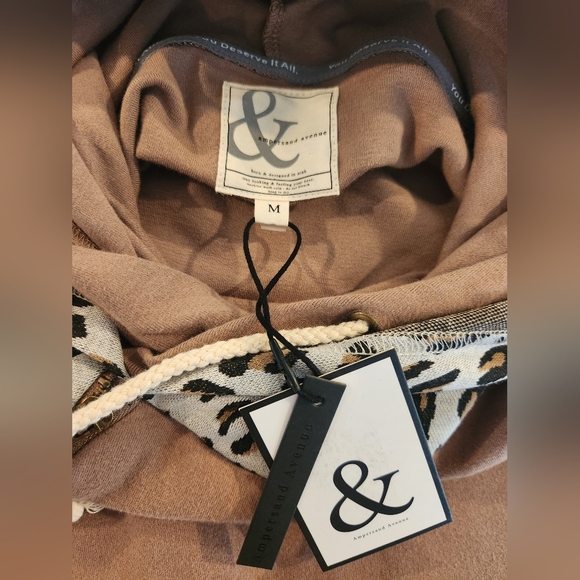 Ampersand Avenue Double Hoodie - Mocha Meowment - Women's Size Medium - Picture 5 of 8